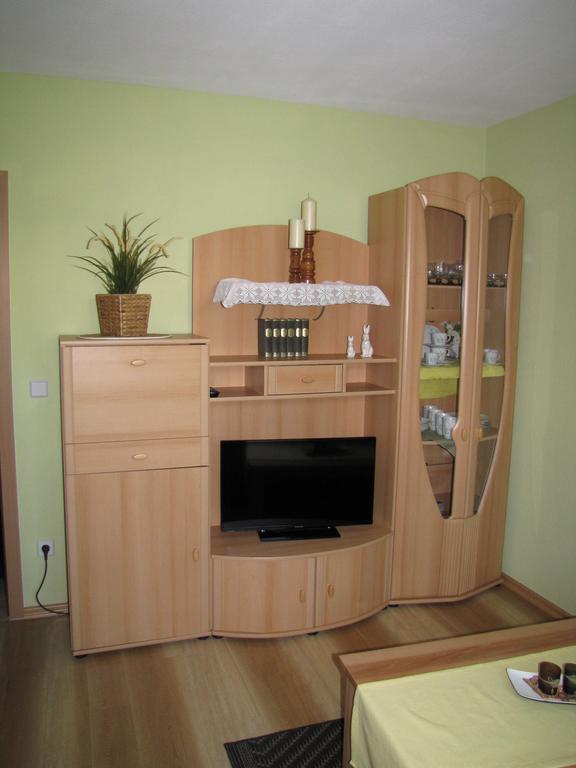 Ferienwohnung Stollenklause Hormersdorf  Zimmer foto