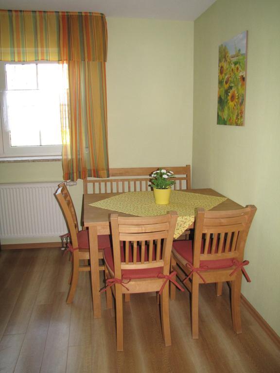 Ferienwohnung Stollenklause Hormersdorf  Zimmer foto