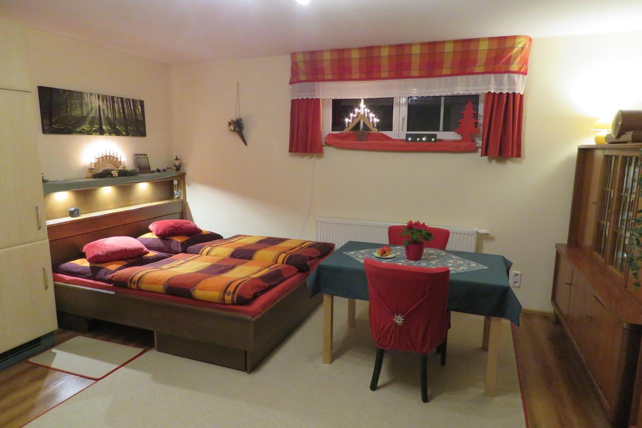 Ferienwohnung Stollenklause Hormersdorf  Exterior foto